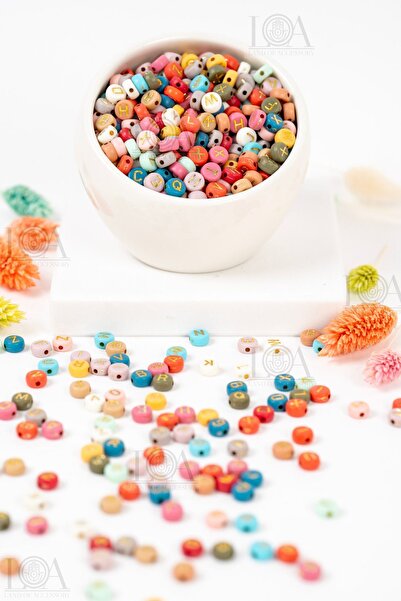 LANDOFACCESSORY 4x7 Mm Plastik Yassı Karışık Harf, Karışık Renkli A-z Harf Bo...