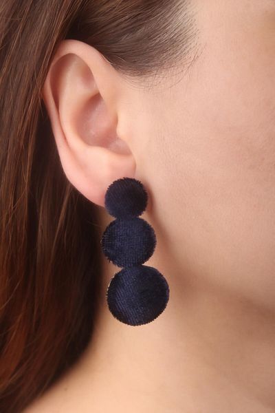 AKIN AKSESUAR HEDİYELİK Velvet Earrings - Triple Button Model, Dangle