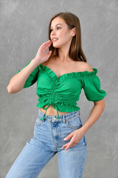 bayansepeti Green Crepe Fabric Off-The-Shoulder Short Sleeve Crop Blouse with Gather and Lace Detail 5027