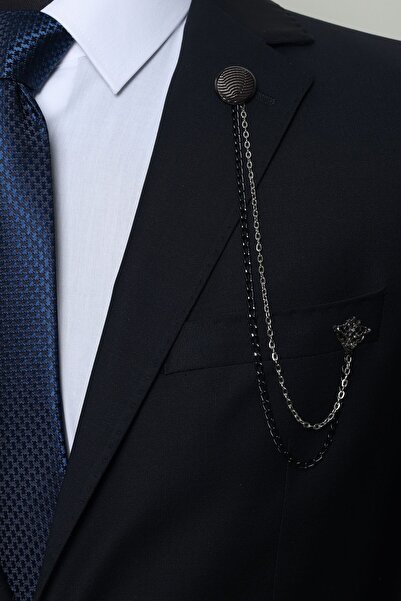 Esgue Siyah Renk Zincirli Yaka Iğnesi