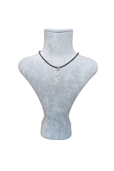 Mos Tespih سلسلة جلدية حرف V قلادة المجوهرات