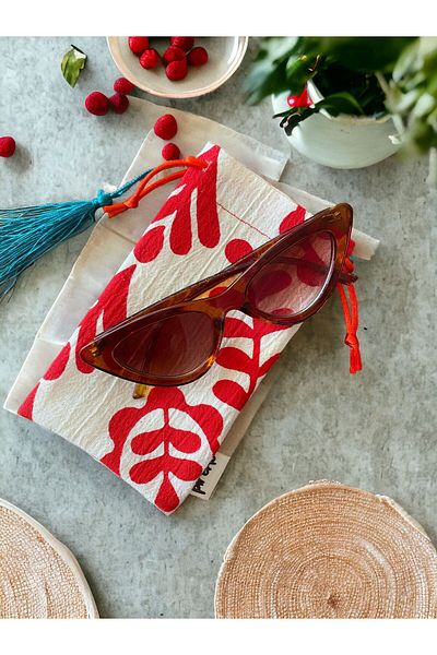 Pirene Red Authentic Glasses Phone Case
