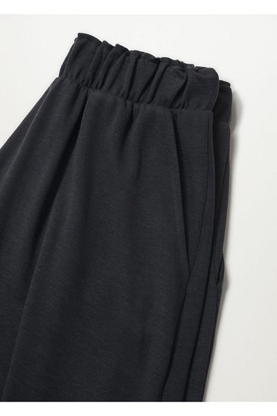 MANGO Woman Γυναικείο μαύρο παντελόνι Lyocell Culotte