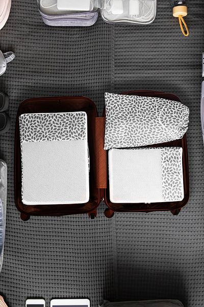 REKHOME 3-Piece Gray Leaf Patterned Suitcase Organizer Suitcase Organizer Set