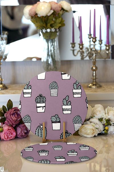 Realhomes 2-Piece Light Purple Floored Cactus Design Digital Printed Modern Round Plate & Placemat