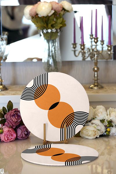 Realhomes 2-Piece Abstract Style Sun Design Digital Printed Modern Round Charger & Placemat
