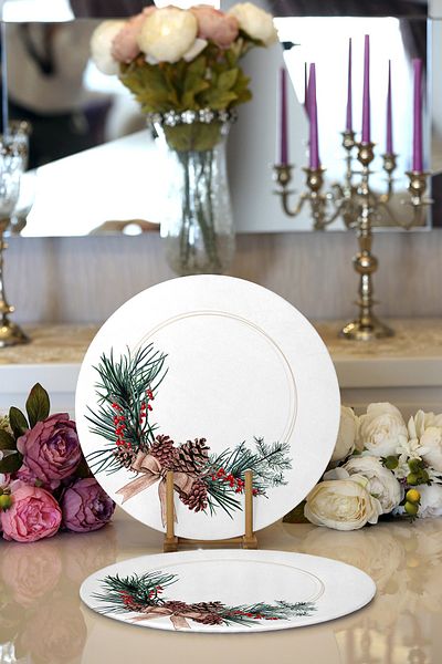 Realhomes 2-Piece Special Design Christmas Themed Digital Printed Modern Round Charger & Placemat