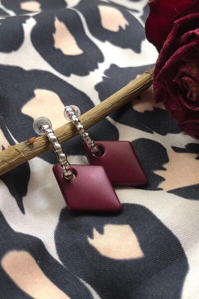 Leerybee Matte Burgundy Color Antiallergic Tile Earrings