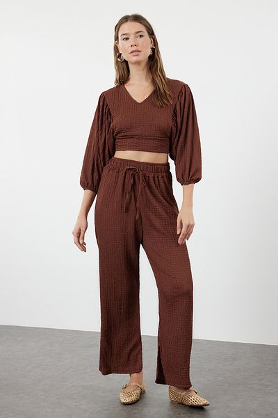 Trendyol Collection Dark Brown Stretch and Textured Blouse and Pants Set - TWOSS24AU00139