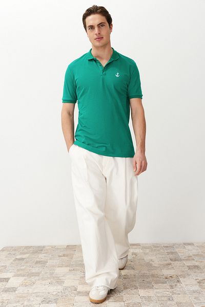 Trendyol Collection Vyšívané tričko Water Green Polo Collar – 100% bavlna, pravidelný střih TMNSS23PO00031