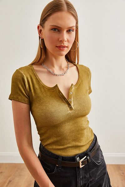 Olalook Ölgrüne Camisole-Bluse für Damen – gewaschen und zum Aufknöpfen BLZ-19000171
