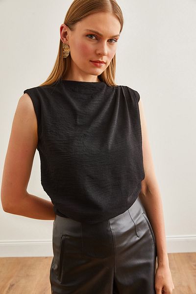 Olalook Μαύρη Drape Ayrobin Μπλούζα - Lined, BLZ-19002676