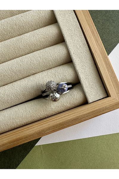 ringbox Lilac Silver Color Ring - Heels and Zircon Stone Detail