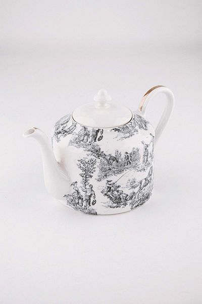 Bursa Porselen Dekor Black Porcelain Teapot with British Gold Gild