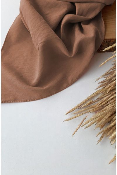 suhneva Ayrobin Shawl Soft Brown
