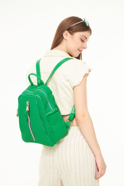 Morpelikan Green Women's Backpack - Zipper Detail and 4 Compartments