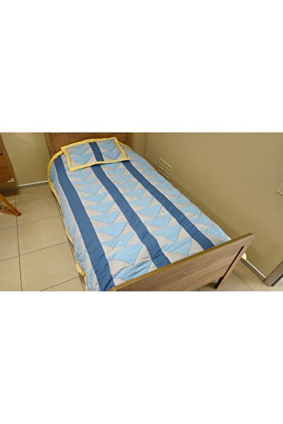 Mersin Alzheimer Derneği Mavi Tonlarında Baklava Desenli Kenarları Sarı Desen Dikişli Elyaf Yorgan Ve Yastık Kılıfı Takımı