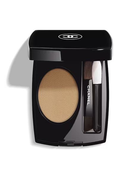 Chanel OMBRE ESSENTIELLE - Multi-Use, Long-Lasting Eyeshadow