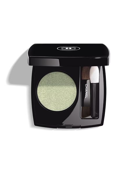 Chanel OMBRE ESSENTIELLE - Multi-Use, Long-Lasting Eyeshadow