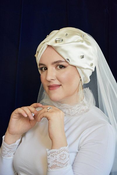 ARTİZİA stonework detailed unfilled islamic bridal cap, ready turban, shawl and veil tulle