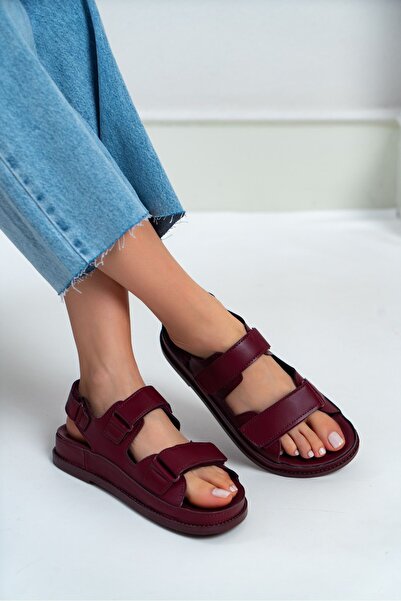 NİŞANTAŞI SHOES Julia Burgundy matt tépőzáras lapos talpú női szandál