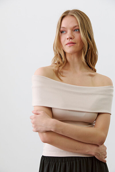 urban focus Low Shoulder T-Shirt