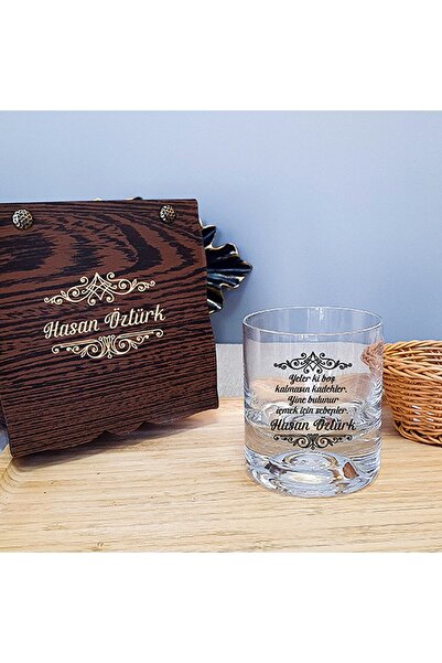 hediyekralı Ahşap Kutuda Söz ve İsim Baskılı Süslü Viski Bardağı