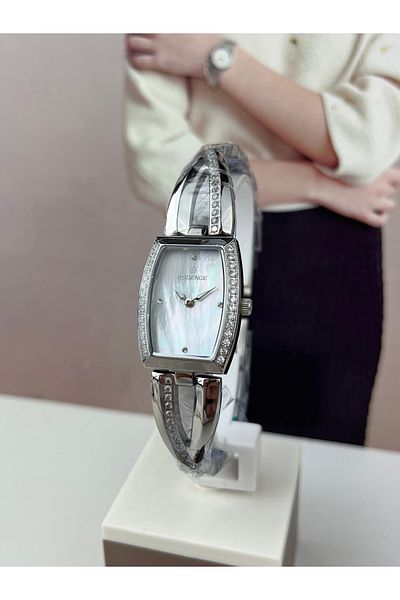 Essence Elegant Bracelet Silver Women's Wristwatch - 5 ATM Waterproof
