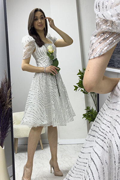 zks grup tekstil Kadın Volanlı Kare Yaka Karpuz Kol Kloş Abiye Elbise Beyaz, Yeşil