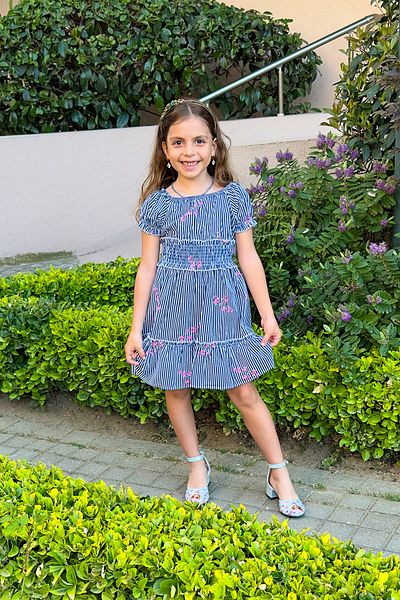 TRENDYOLKIDS Πολύχρωμο γυναικείο παιδικό λουλουδάτο μοτίβο βαμβακερό ελαστικό μέσης κοντομάνικο υφαντό φόρεμα TKDSS24EL00018