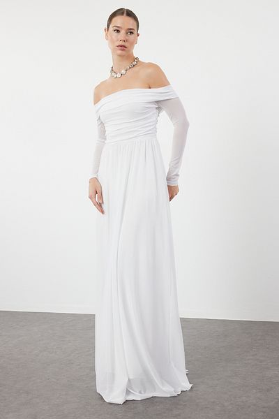 Trendyol Collection Carmen Collar Λευκό Μακρύ Βραδινό Φόρεμα - Λεπτομερές τούλι TPRSS24AE00068