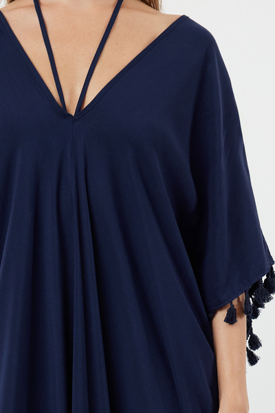 Trendyol Collection Sötétkék, széles szabású Midi szőtt bojtos strandruha TBESS24EL00134