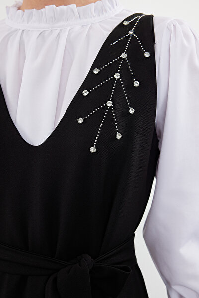 Trendyol Modest Μαύρο Gilet Φόρεμα με στάμπα με πέτρα - TCTSS24EB00287