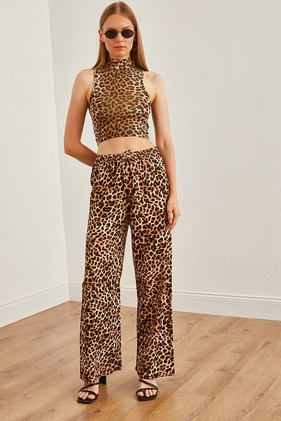Olalook Beige Viscose Palazzo Trousers - Leopard Pattern, PNT-19000282