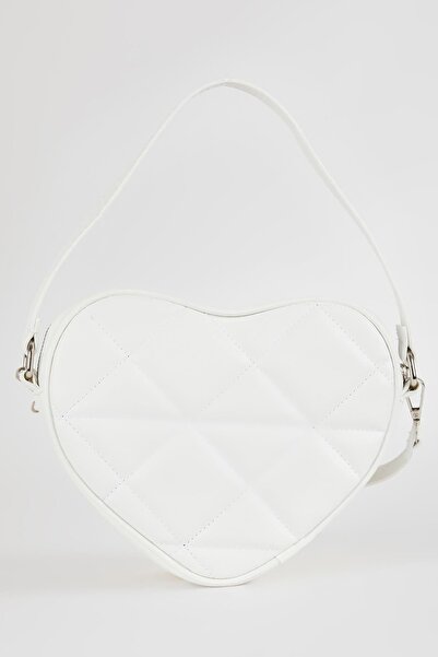 DeFacto Kadın Kalp Görünümlü Suni Deri El Çantası A8693axns