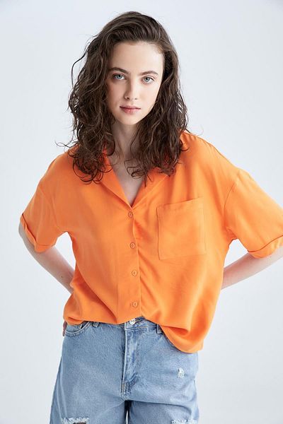 DeFacto Comfortable Fit Pajama Collar Short Sleeve Shirt - W6864az22sm