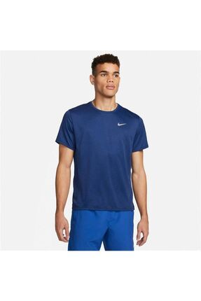 Nike t shirt running shop