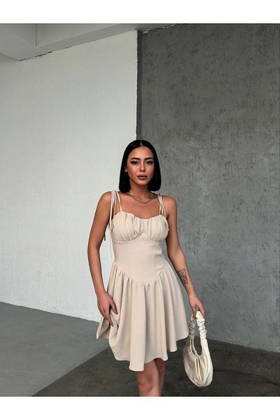 buqre's moda Μίνι φόρεμα με γιπέλι και κορσέ - Λεπτομέρεια με δέσιμο