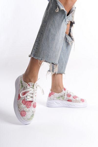 Moda Değirmeni Pantofi de damă din dantelă alb-roșu BG1067-101-0001