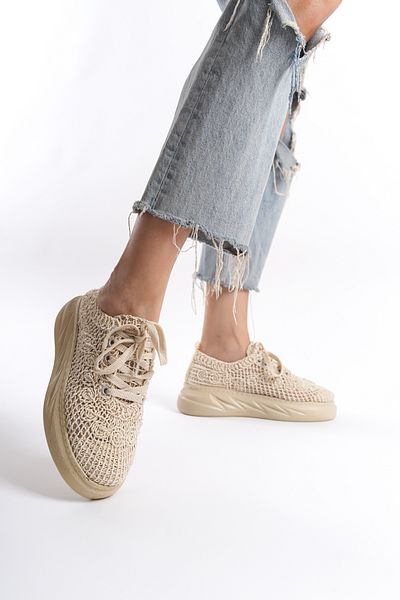 Moda Değirmeni Pantofi de damă din dantelă bej Bg1067-101-0001