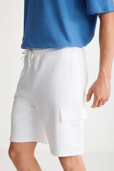 GRIMELANGE LIONEL Men's Cargo Pocket Elastic Waist Comfort Fit White Shorts