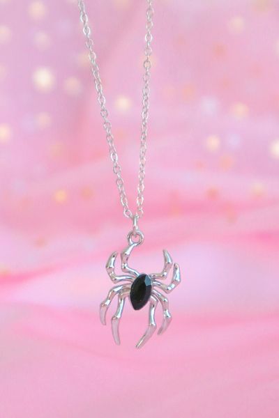EFBUTİK Spider Necklace with Black Pants