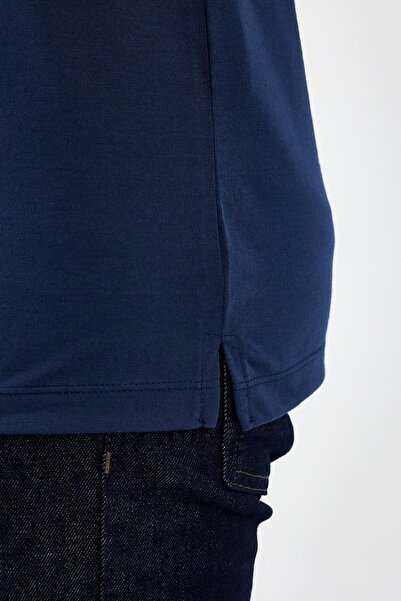 ENQUE Ανδρικό μπλουζάκι Basic Polo με τσέπη μονόχρωμο μακρύ μπλε μπλουζάκι