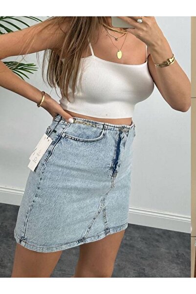 Özgürbutik تنورة جينز صغيرة بتفاصيل سلسلة - خصر