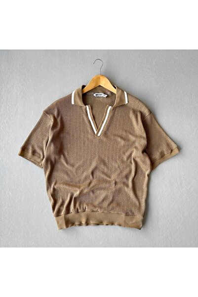 LOVELYSTORE Πλεκτό μπλουζάκι με λαιμόκοψη πόλο