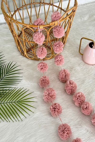 Pastelya Powder Colored Mini Pompom