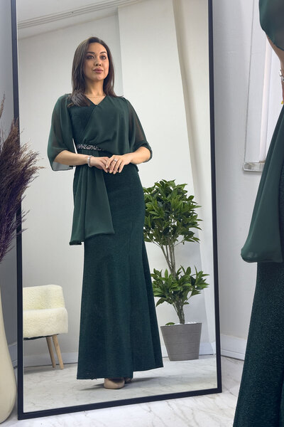 zks grup tekstil Довга вечірня сукня великого розміру зі сріблястими та кам'яними деталями бордово-сірого кольору Saks Green