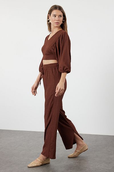 Trendyol Collection Dark Brown Stretch and Textured Blouse and Pants Set - TWOSS24AU00139