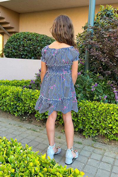 TRENDYOLKIDS Rochie țesătă cu mânecă scurtă din bumbac cu imprimeu floral pentru fete, multicoloră, cu talie elastică TKDSS24EL00018