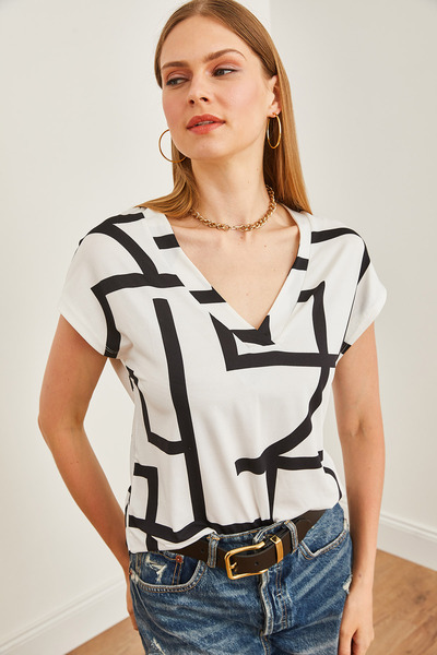 Olalook White Geometric V-Neck - Patterned Bat Blouse BLZ-19002681